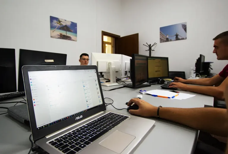 Elite Travel Office in Tirana (8)